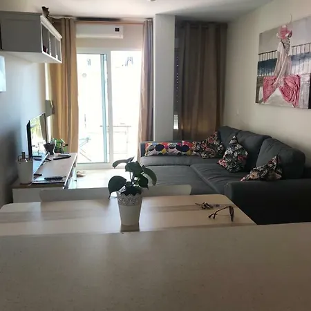 Jupiter 公寓式酒店 *
